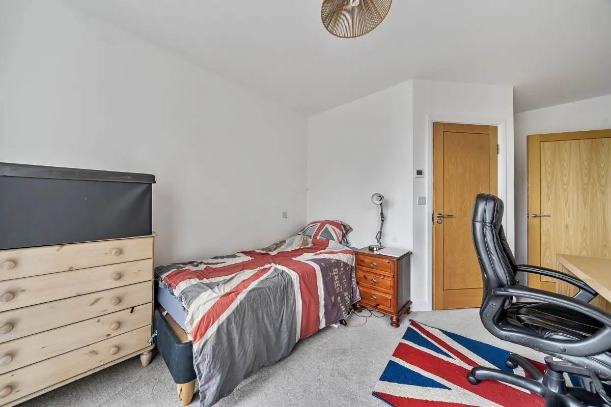 Teeton Mill Place, Newbury, RG14, photo 10