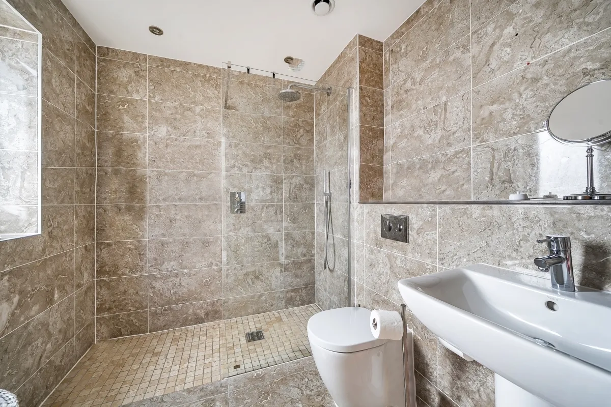 Teeton Mill Place, Newbury, RG14, photo 14