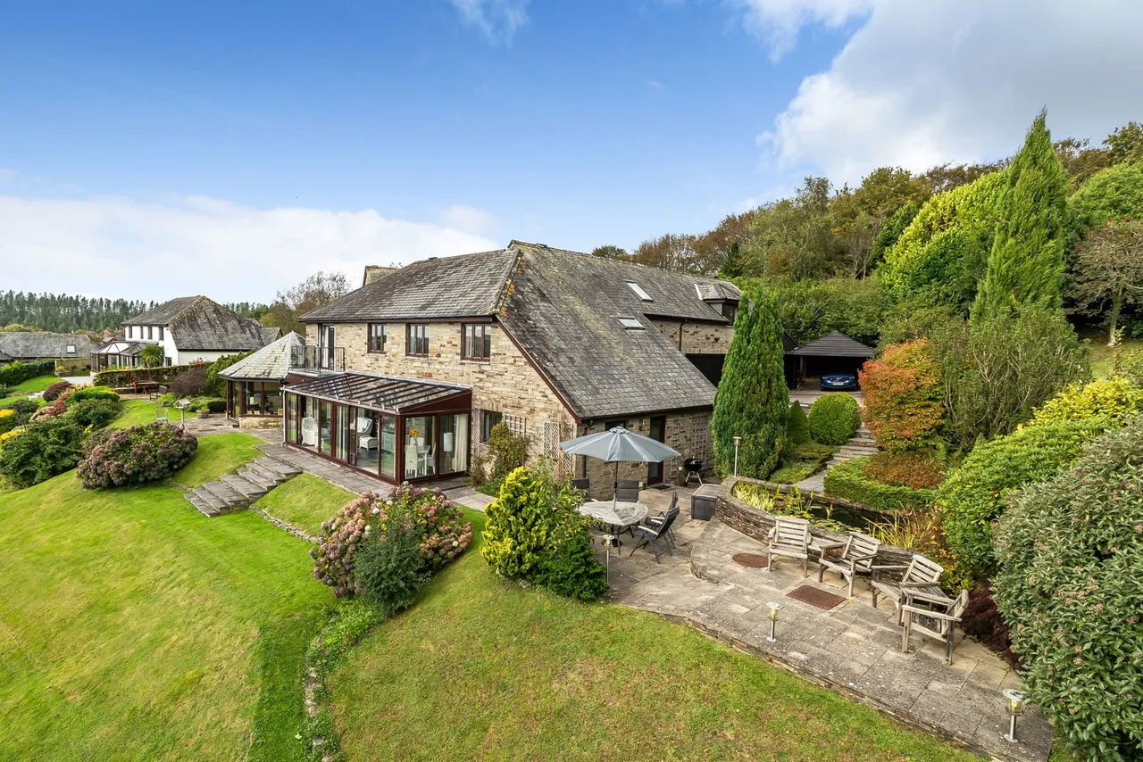 Oliver Court, St. Mellion, PL12, photo 23
