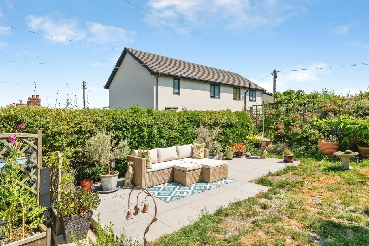 Salem Road, Coedpoeth, LL11, photo 22