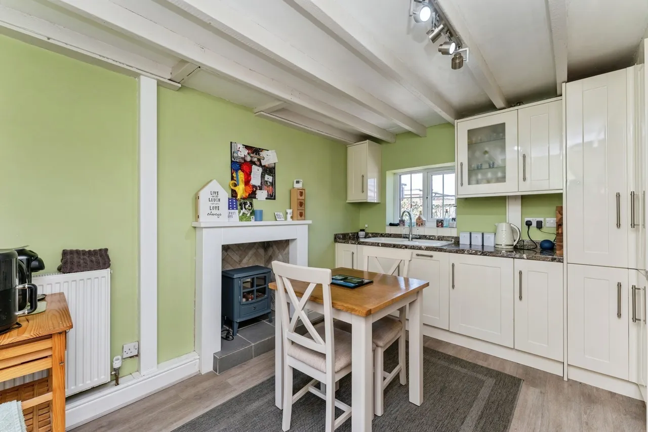 Salem Road, Coedpoeth, LL11, photo 5