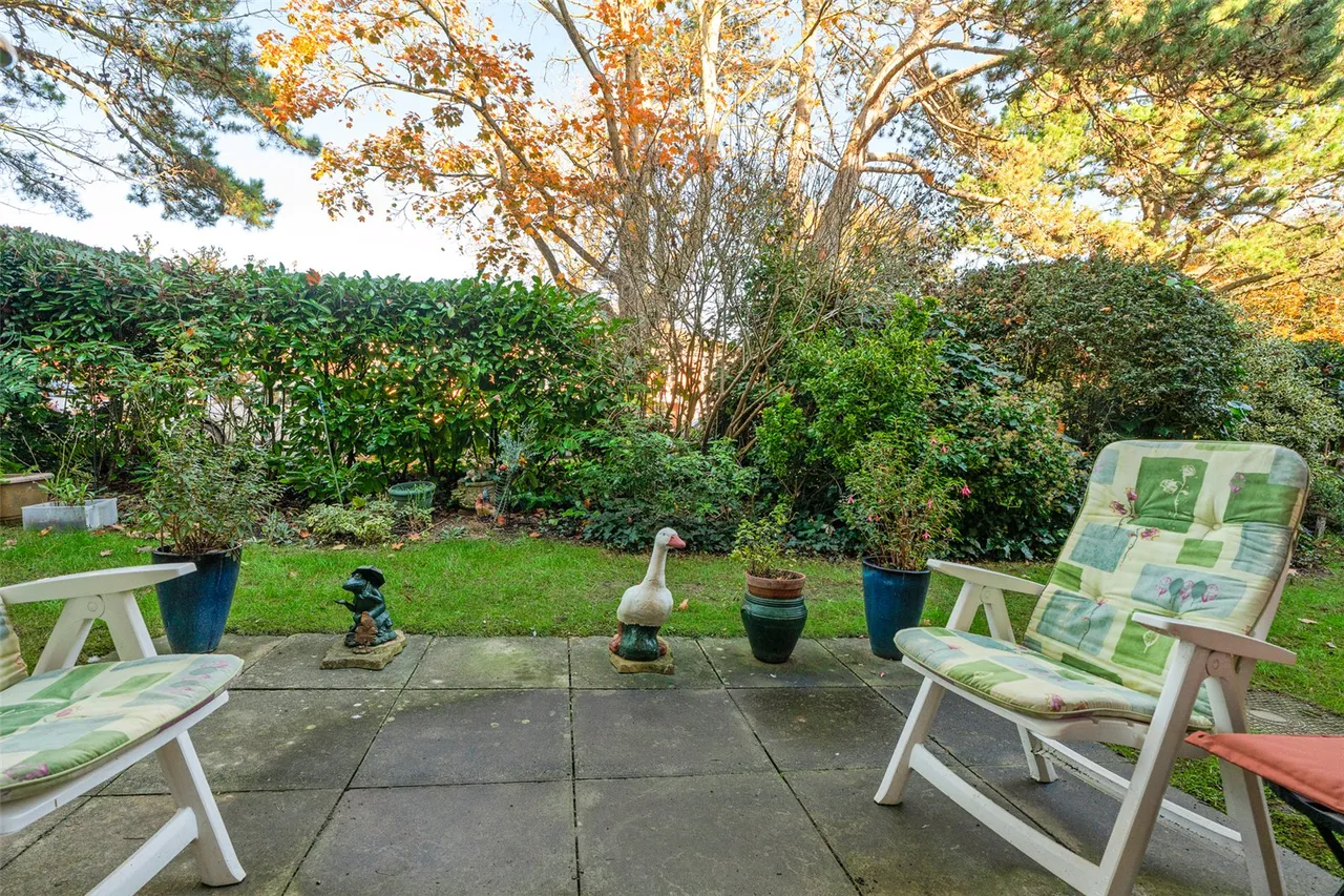 Rogate Road, Offington, BN13, photo 3