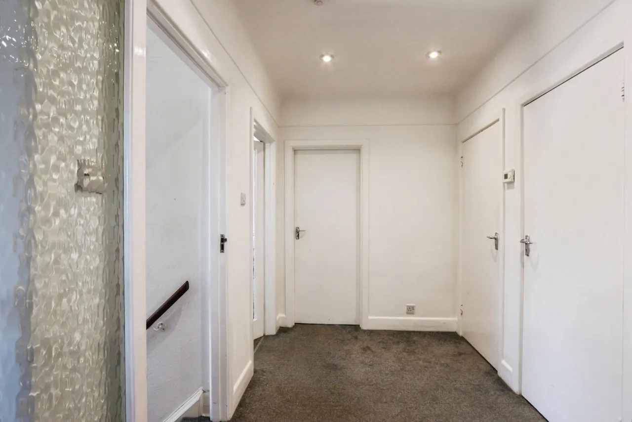 Longbarrow Close, Queens Park, BH8, photo 7