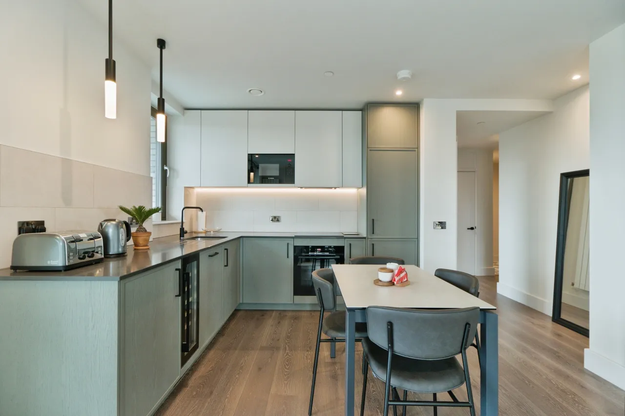 Windsor Square, London, SE18, photo 12