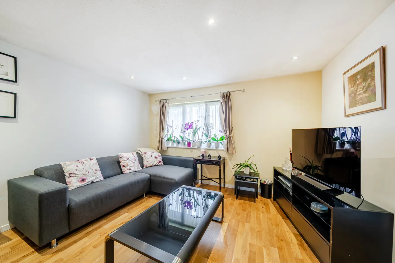 Talman Grove, Stanmore, HA7, photo 4
