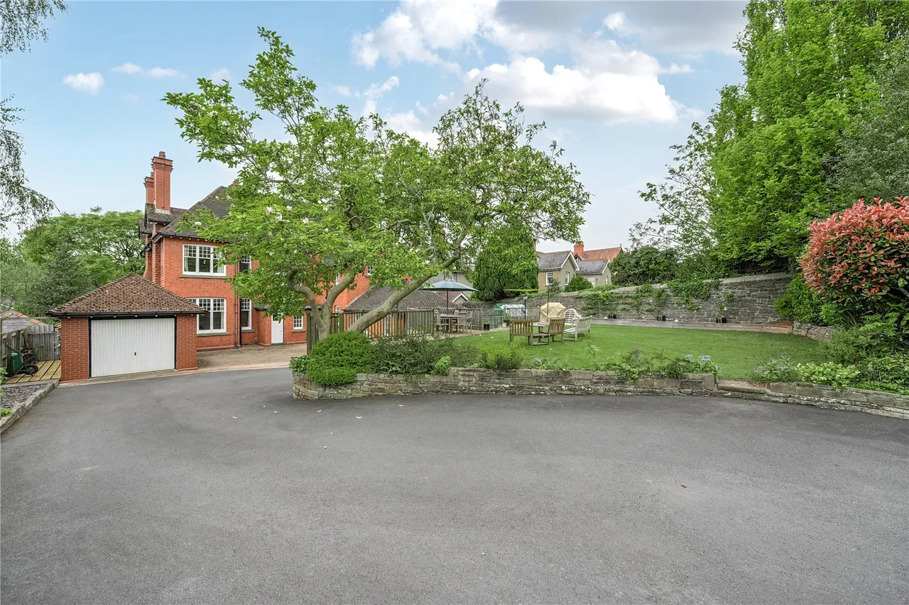 Alexandra Road, Brecon, Powys, LD3 7PB, photo 28