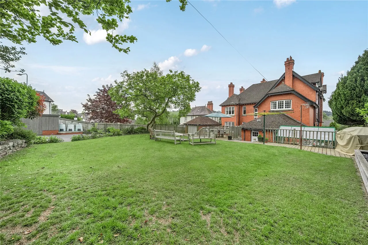 Alexandra Road, Brecon, Powys, LD3 7PB, photo 27