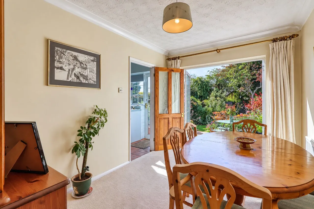 Wynbury Drive, High Wycombe, HP13, photo 4
