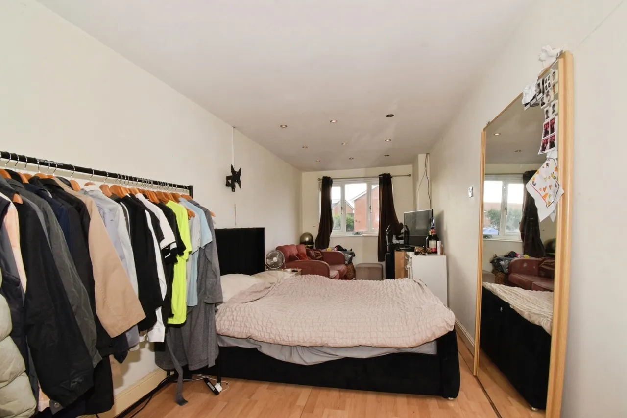 Parkside Close, Leicester, LE4, photo 11
