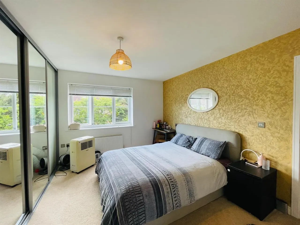 Lindale Close, Ilford, IG4, photo 3