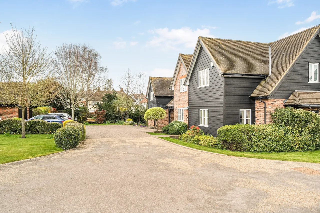 Old Nursery Close, Radlett, WD7, photo 20