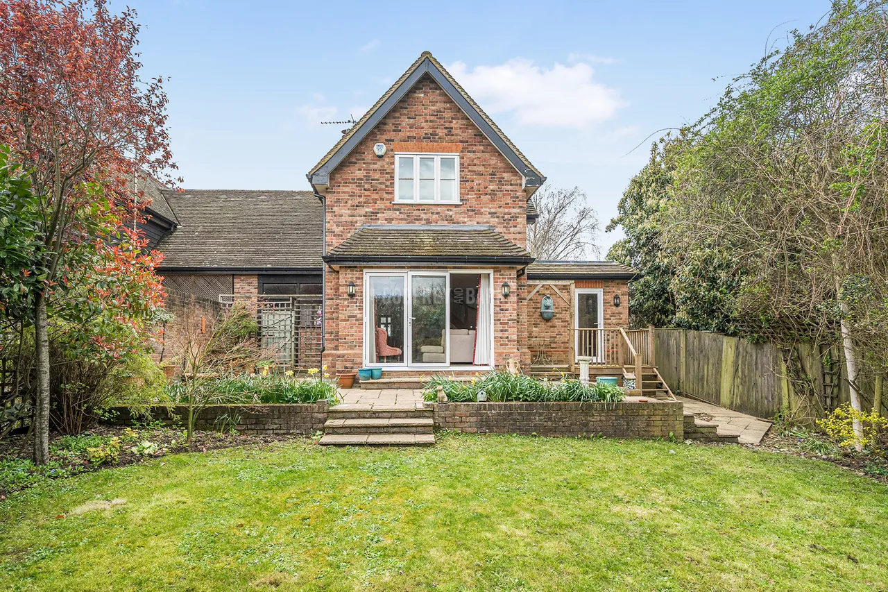 Old Nursery Close, Radlett, WD7, photo 21