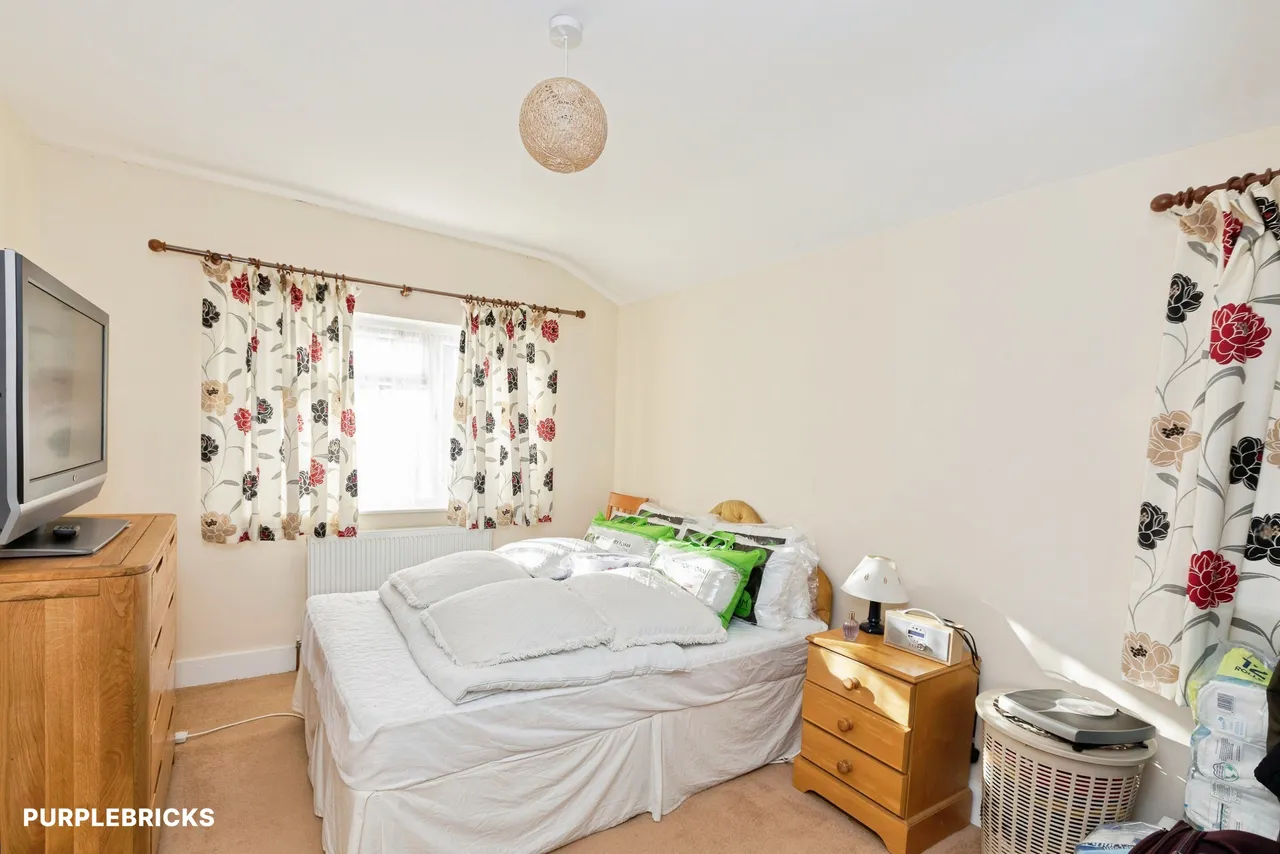 Grove Crescent Road, London, E15, photo 19