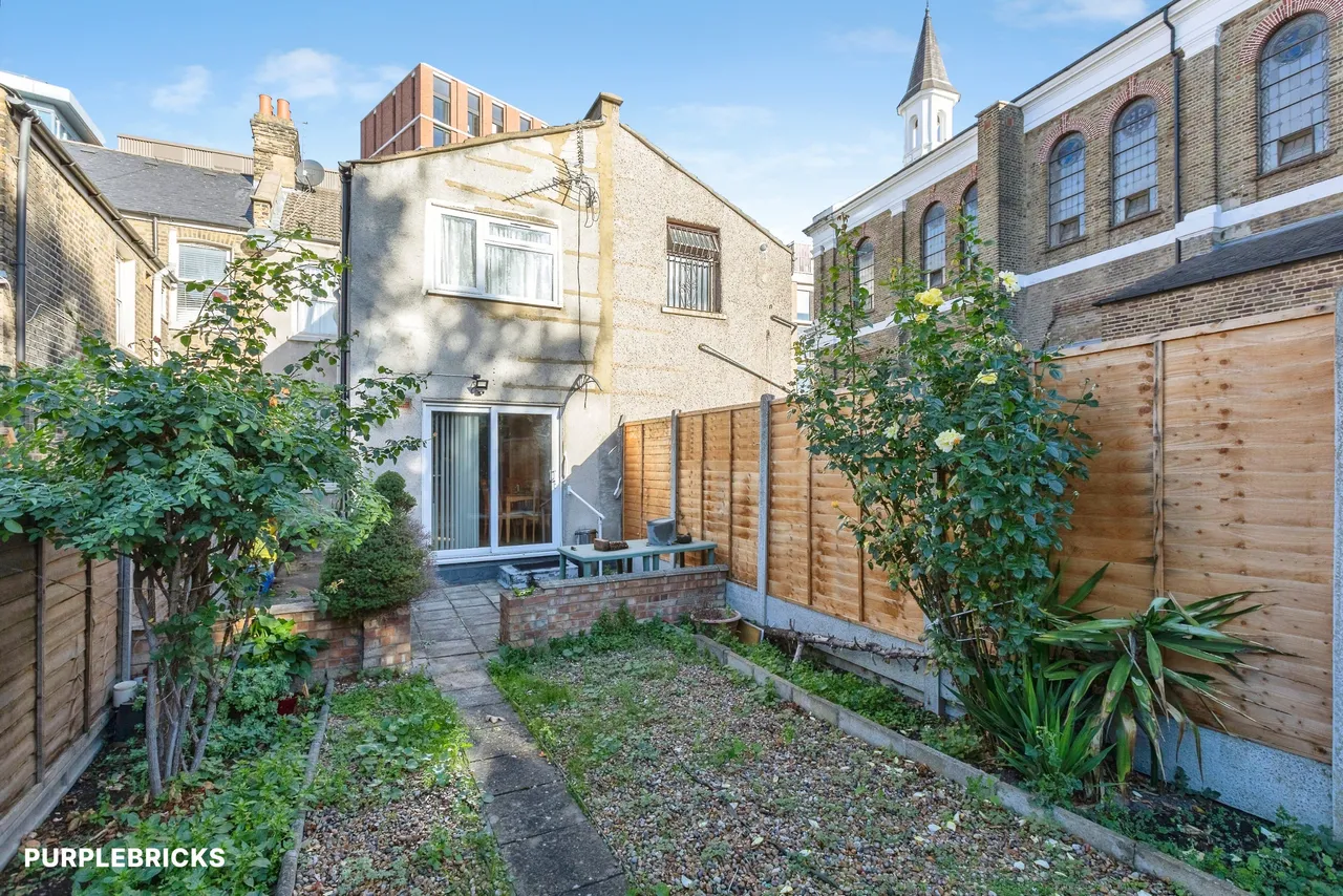 Grove Crescent Road, London, E15, photo 22