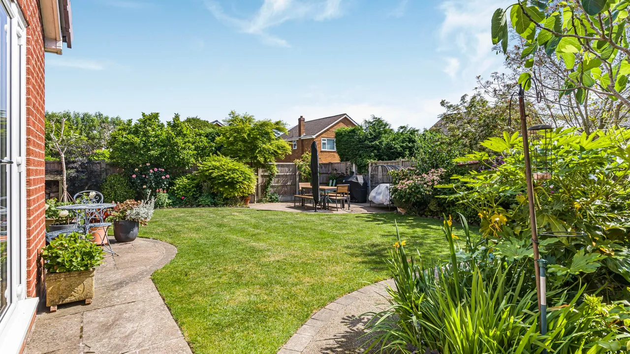 Loxley Road, Sutton Coldfield, Sutton Coldfield, B75 5NY, photo 33
