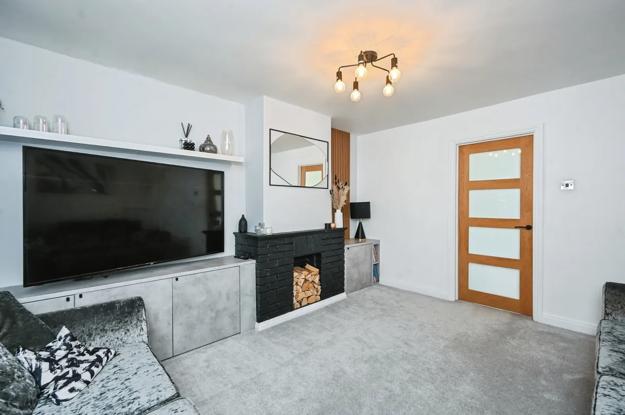 Porthleven Road, Runcorn, WA7, photo 2