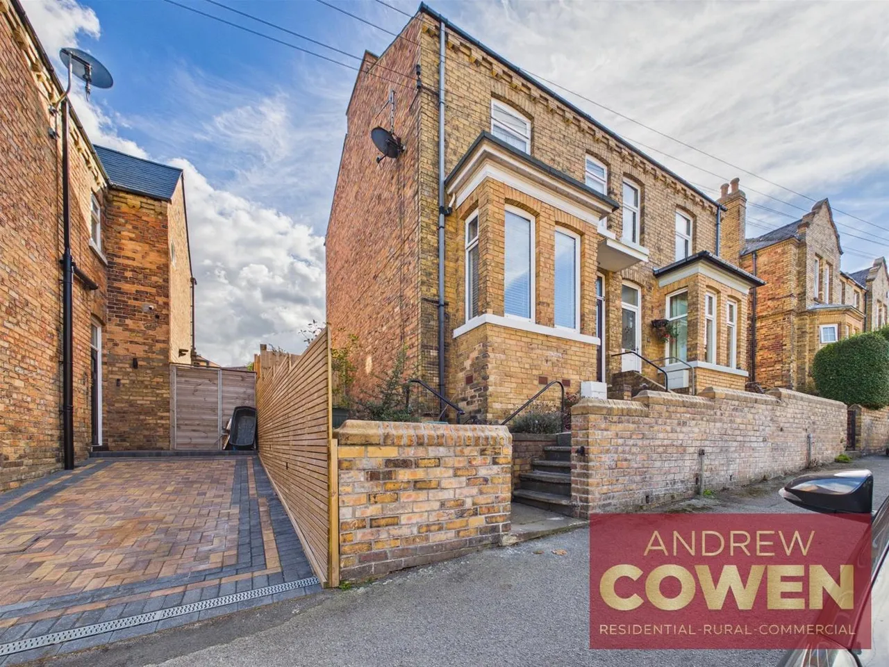 2 bed property for sale, St. Johns Avenue, Scarborough, YO12