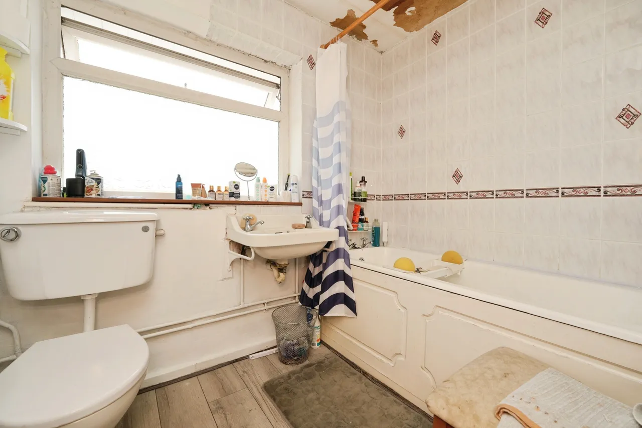 Western Avenue, Chepstow, NP16, photo 10