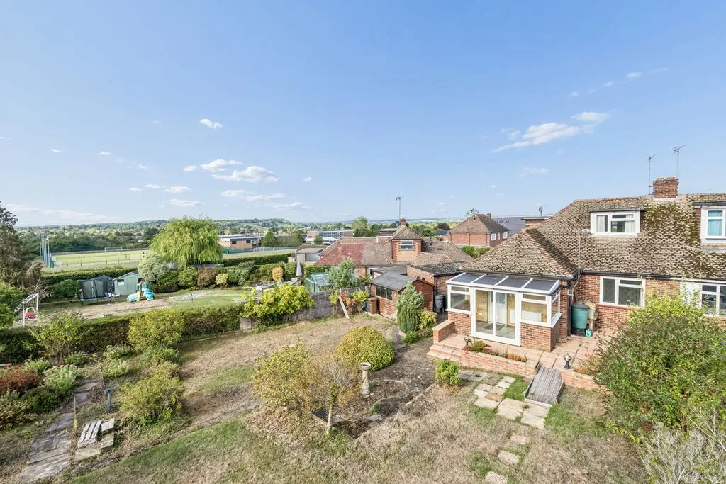 East Ridge, Bourne End, SL8, photo 14