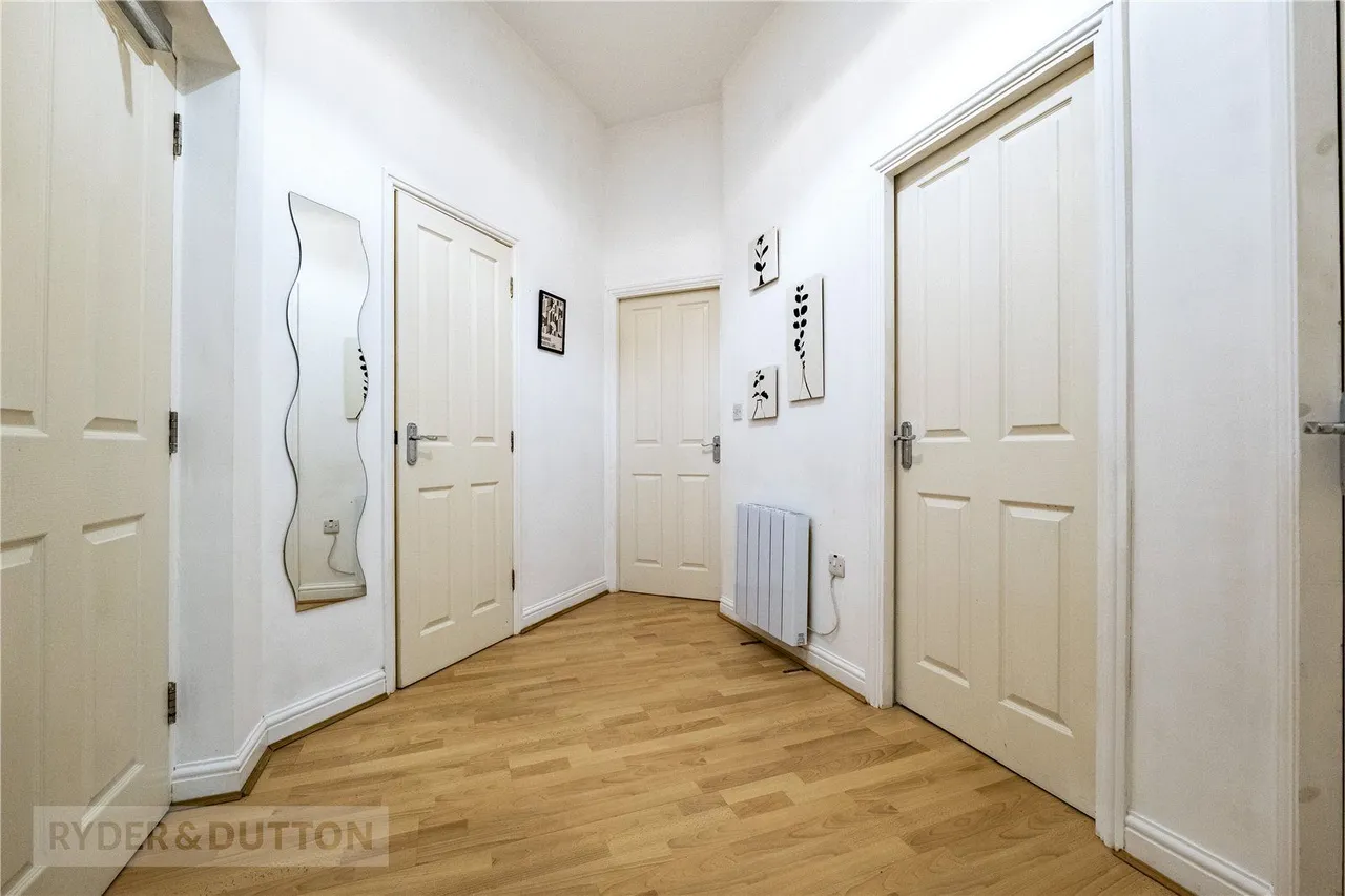 Ripponden, HX6, photo 14