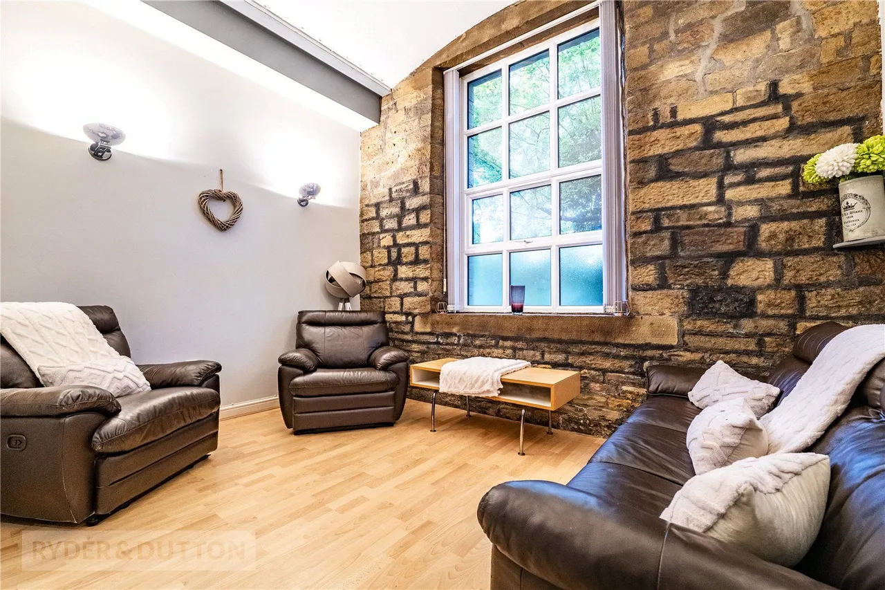 Ripponden, HX6, photo 5