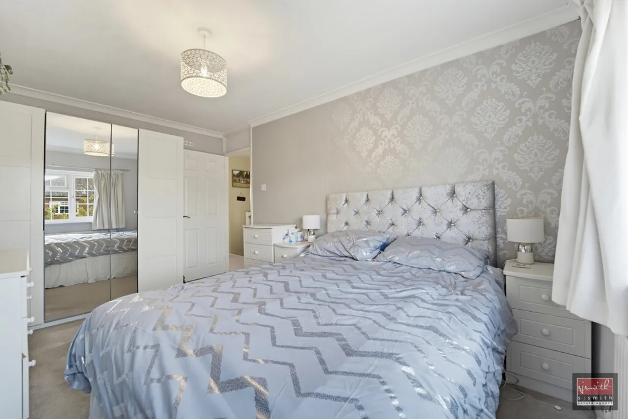 Wentworth Close, Ashford, photo 8