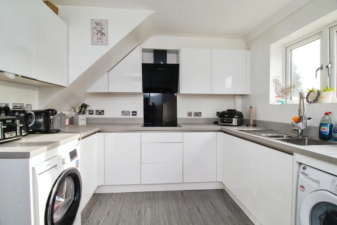 Winifred Road, Basildon, SS13, photo 7