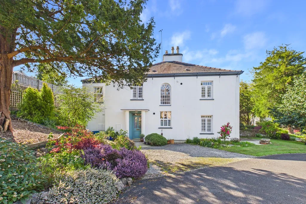 2 bed flat for sale, Wood Close Gardens, Arnside, LA5