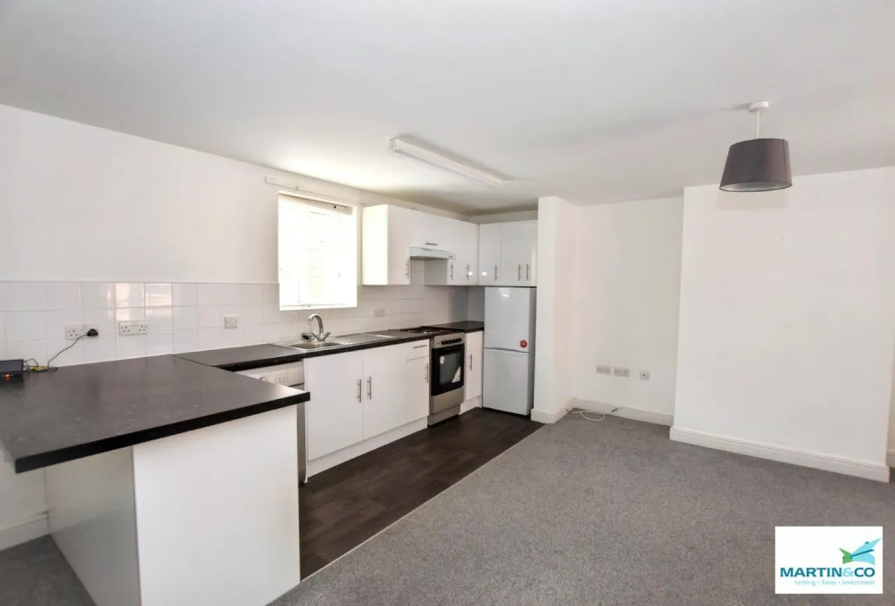 Upper Bond Street, Hinckley, photo 5