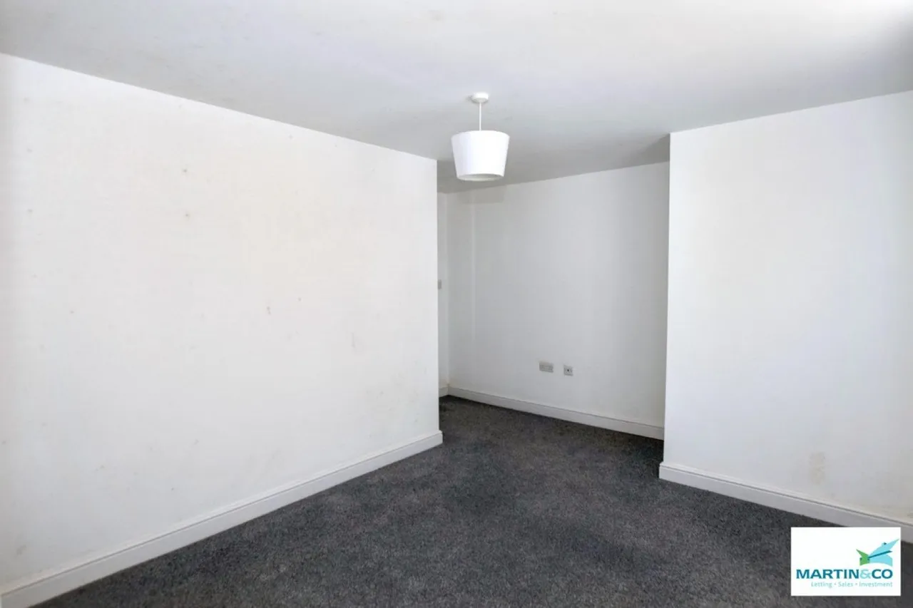 Upper Bond Street, Hinckley, photo 12