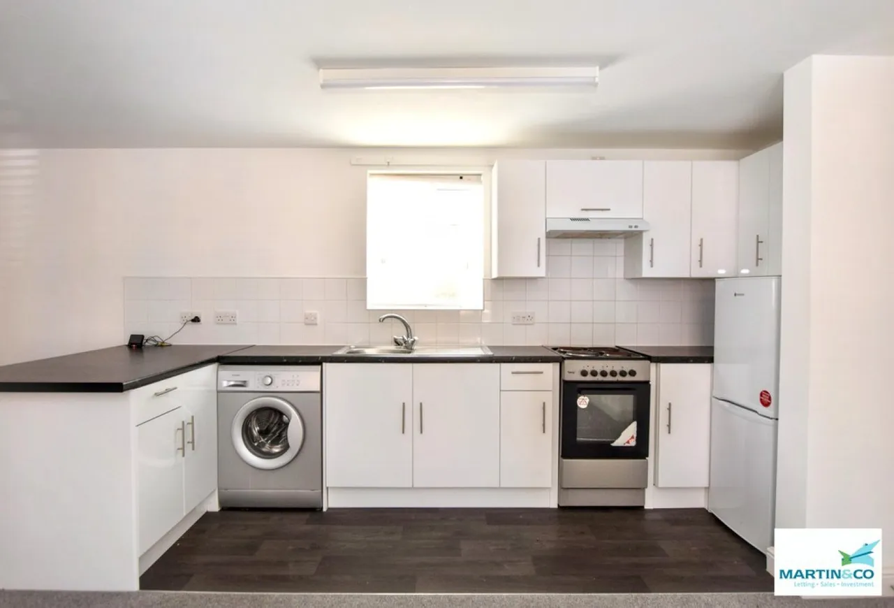 Upper Bond Street, Hinckley, photo 2