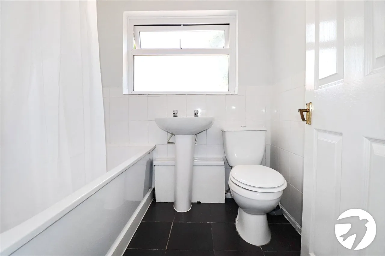 Howarth Road, London, SE2, photo 10