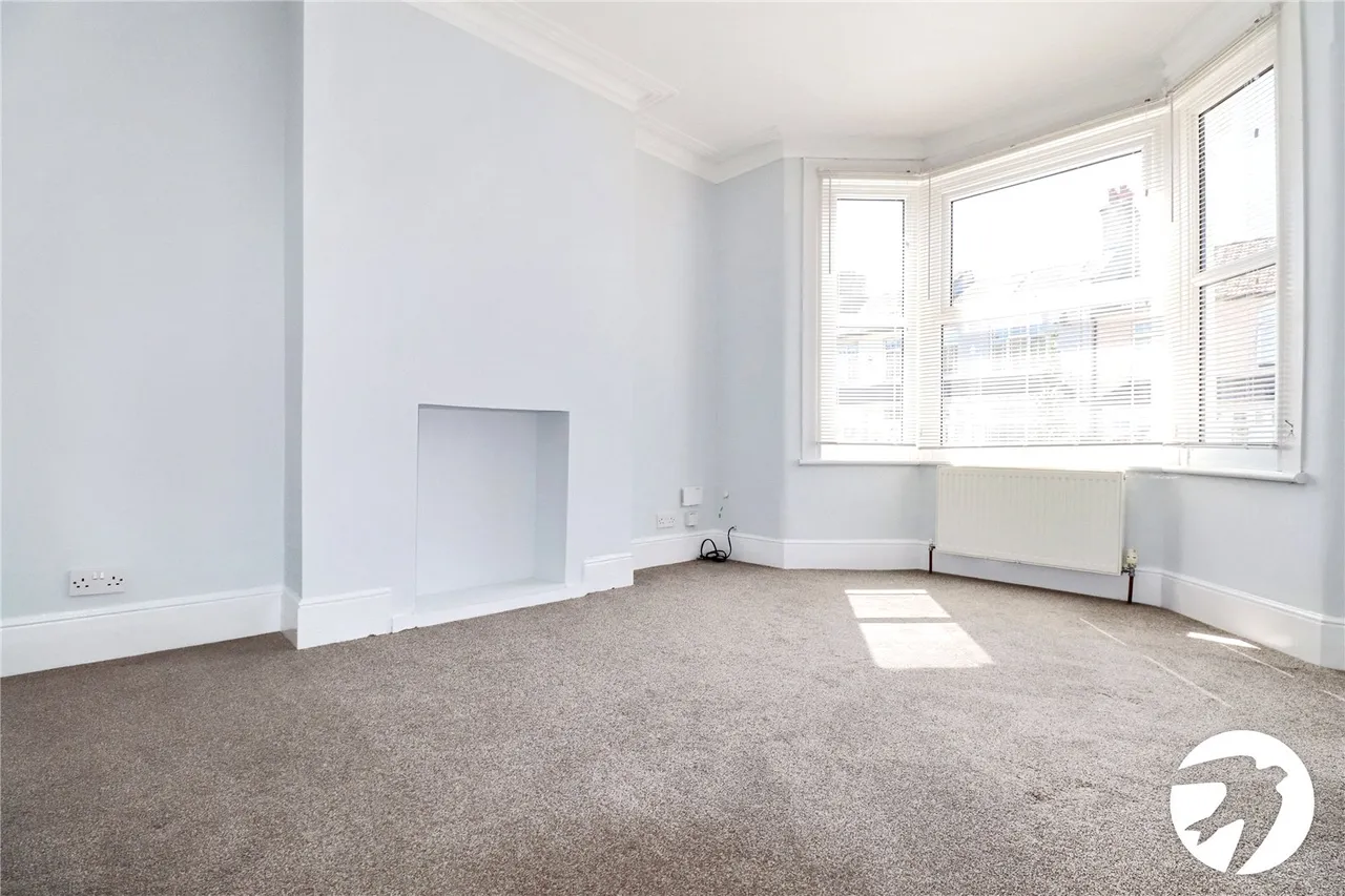 Howarth Road, London, SE2, photo 2