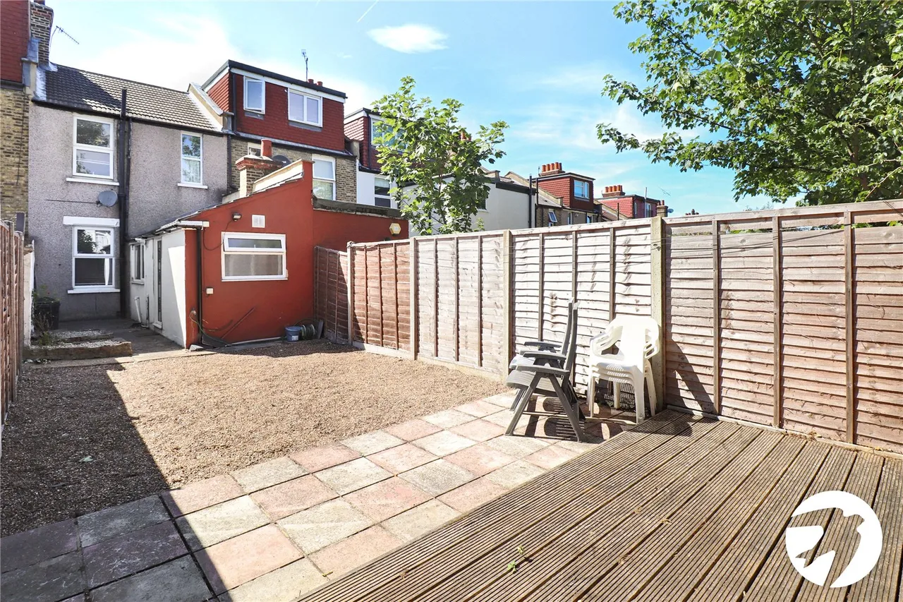 Howarth Road, London, SE2, photo 7