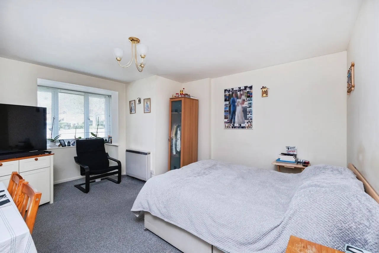 Moor Pond Close, Bicester, Oxfordshire, OX26, photo 3