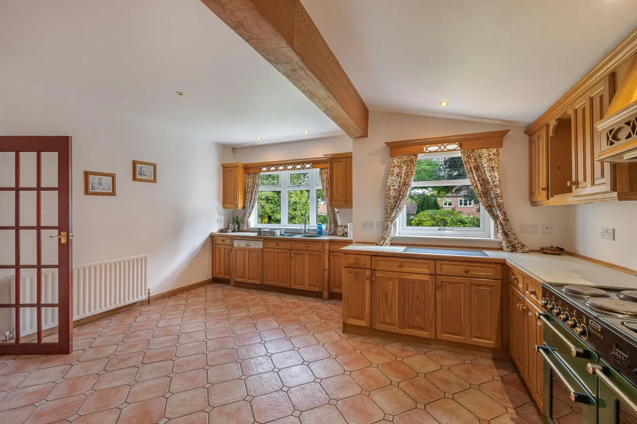 High Street, Hagworthingham, PE23, photo 11