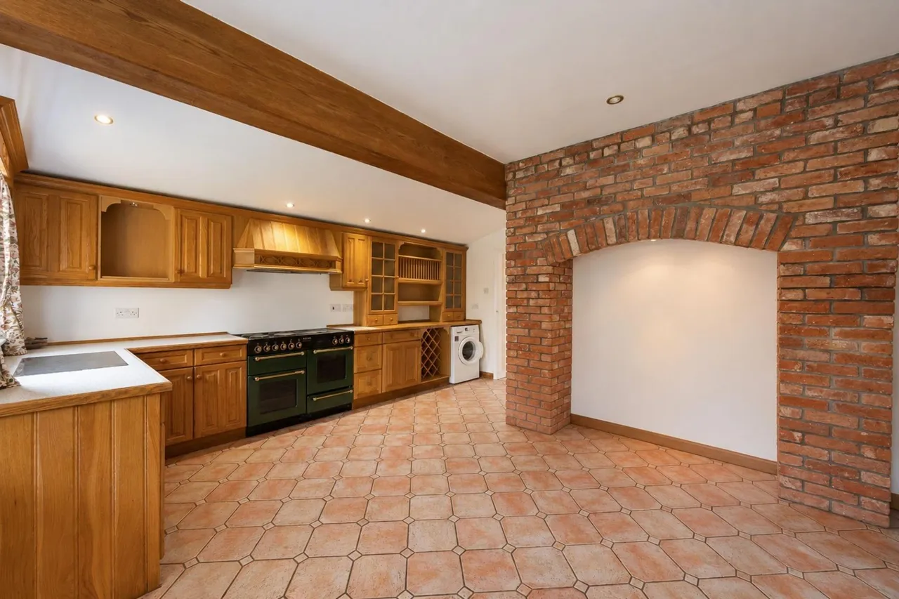 High Street, Hagworthingham, PE23, photo 10