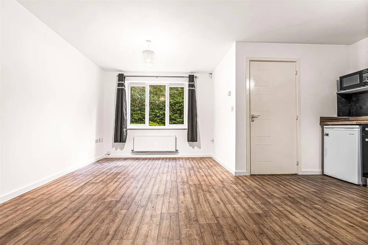 Watkin Road, Leicester, LE2, photo 2