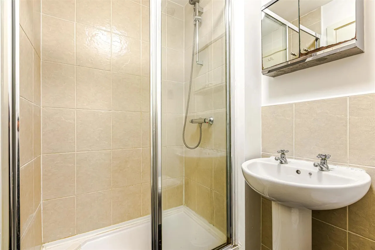 Watkin Road, Leicester, LE2, photo 18