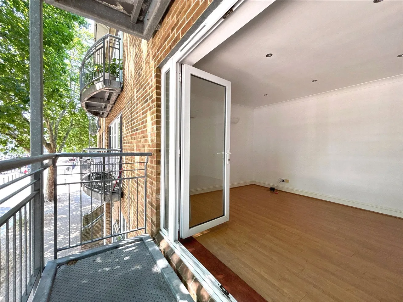 2 bed in london for sale — Rope Street, London, SE16