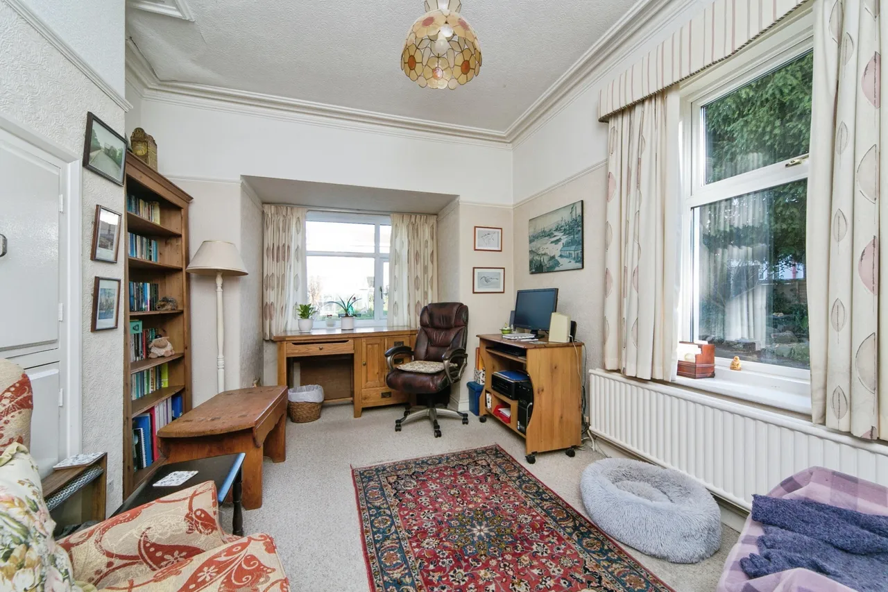 Albert Drive, Deganwy, LL31, photo 4