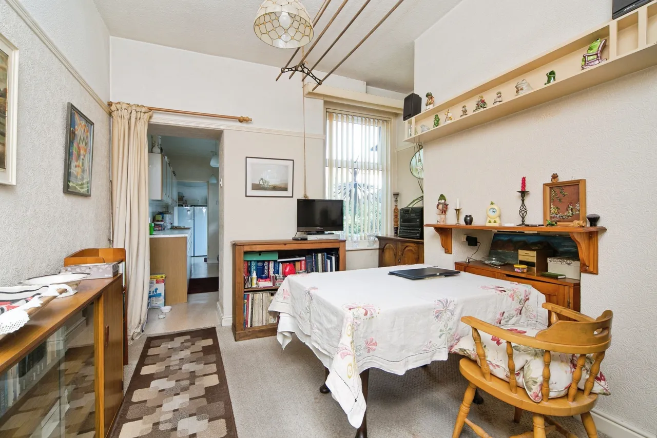 Albert Drive, Deganwy, LL31, photo 11