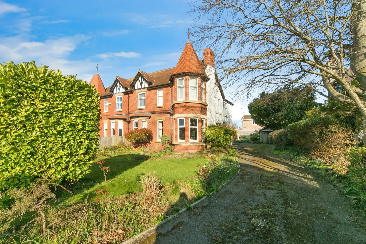Albert Drive, Deganwy, LL31, photo 14