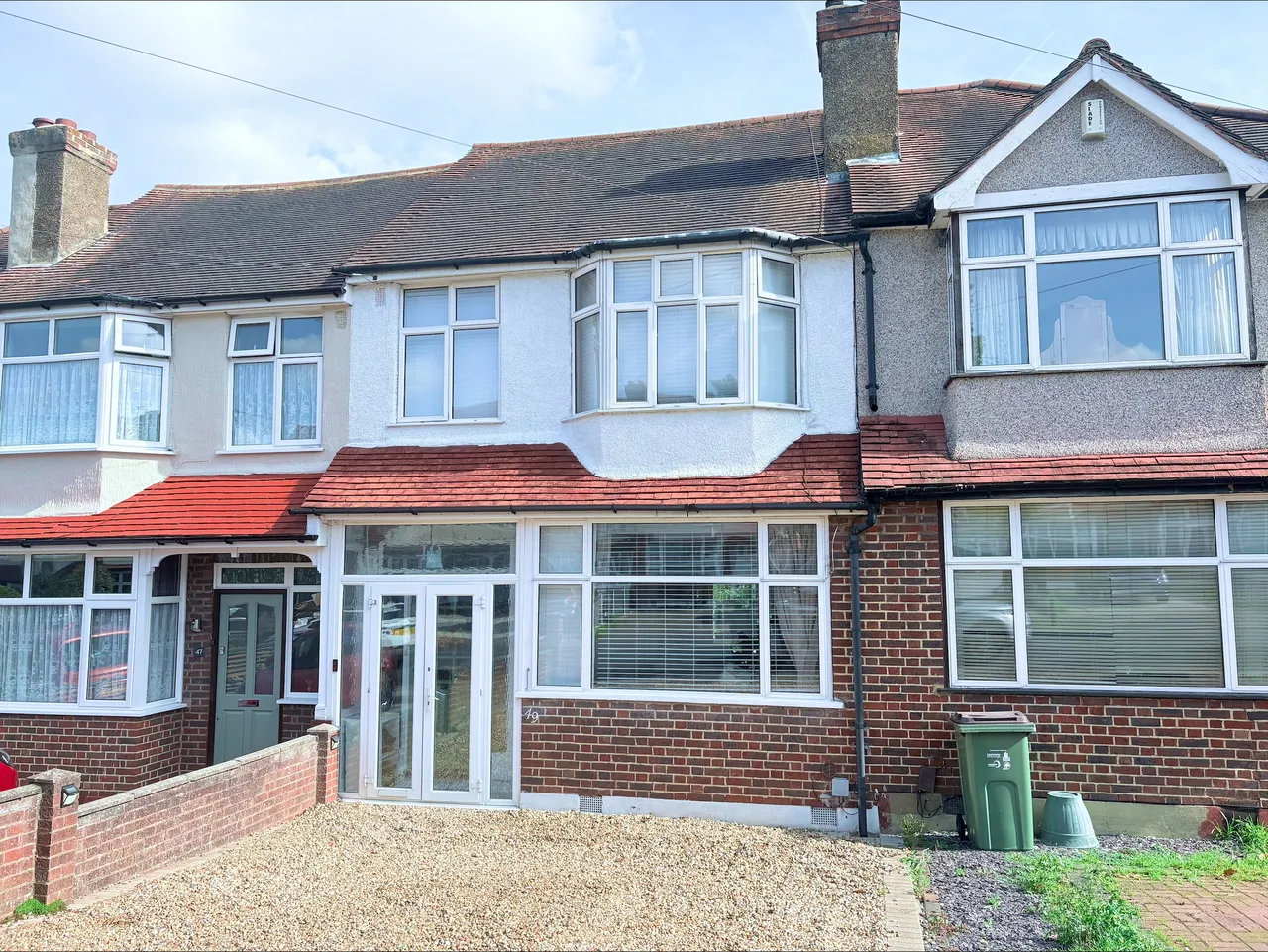 3 bed property for sale — Stoneleigh Avenue, WORCESTER PARK, Surrey, Worcester Park, KT48XX