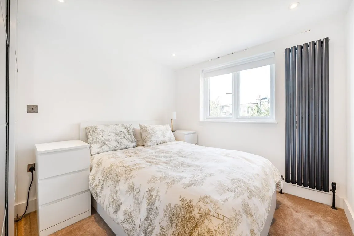 Winchester Street, W3, photo 4