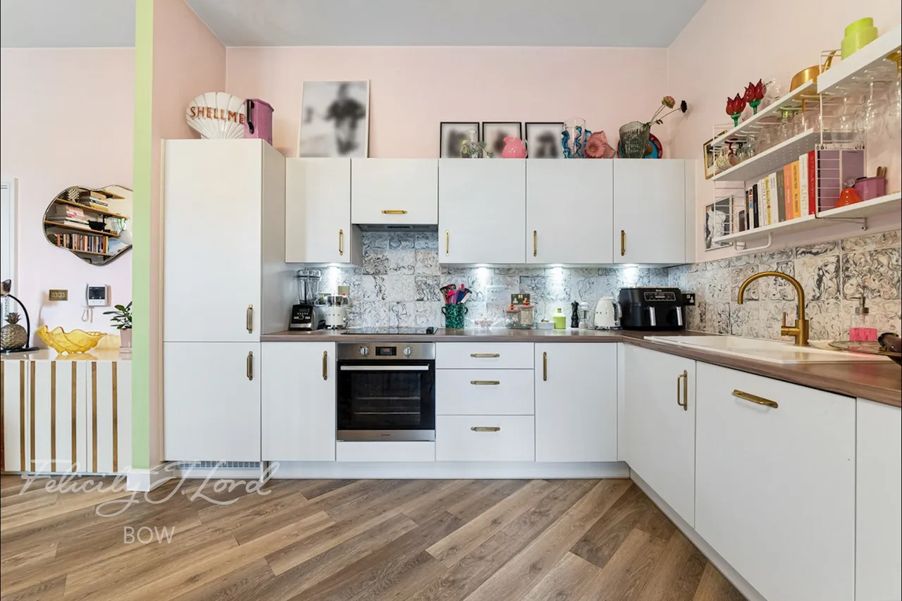Richard Tress Way, London, photo 13
