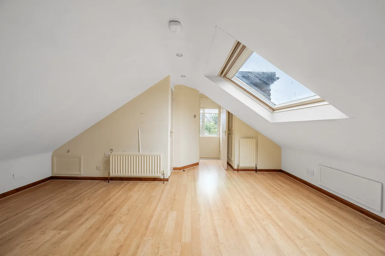 Thames Close, Chertsey, KT16, photo 14