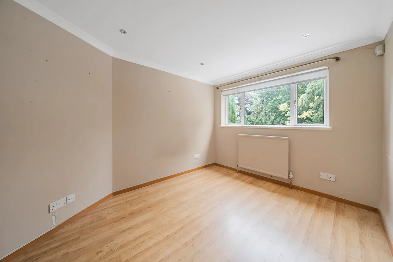 Thames Close, Chertsey, KT16, photo 16