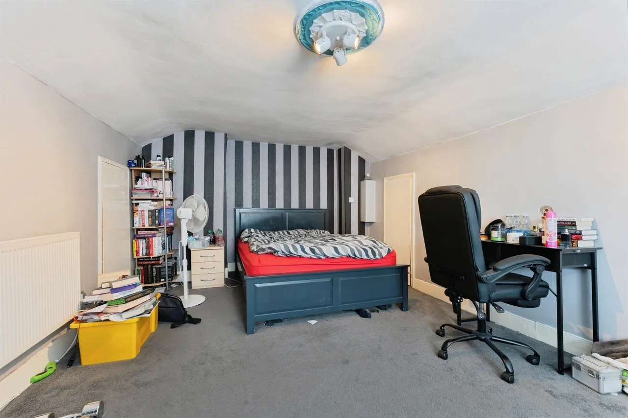 Laurel Road, Tranmere, Birkenhead, photo 11