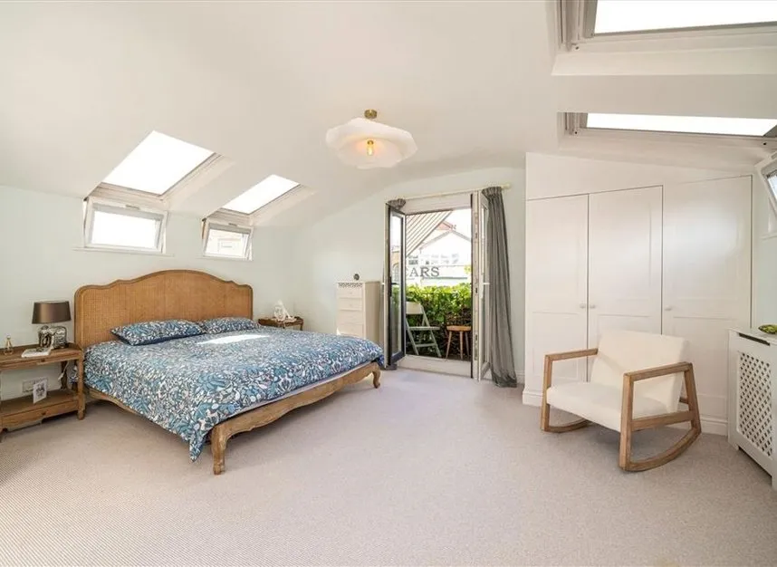 The Island, Thames Ditton, KT7, photo 9